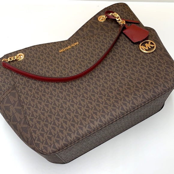 MICHAEL KORS LARGE X CHAIN LOGO
SHOULDER BAG DARK CHERRY COLOR - Picture 4 of 16